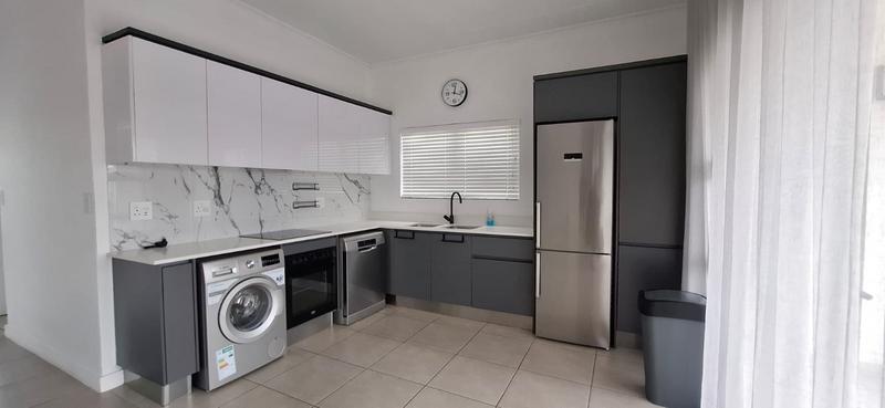 To Let 2 Bedroom Property for Rent in Croydon Western Cape